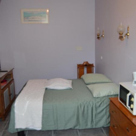 Chambre Charentaise Vars  Екстер'єр фото